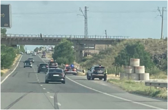 Այսօր Գյումրիից-Երևան ճանապարհը օկուպացված էր ոստիկանների կողմից